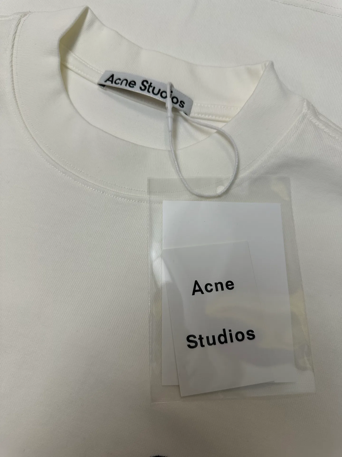￼ 140- New Arrival g T Acne studios 26ss logo T : 2*2 g Color Change Same Style Color: Black White Pink Size: XS S M L XL